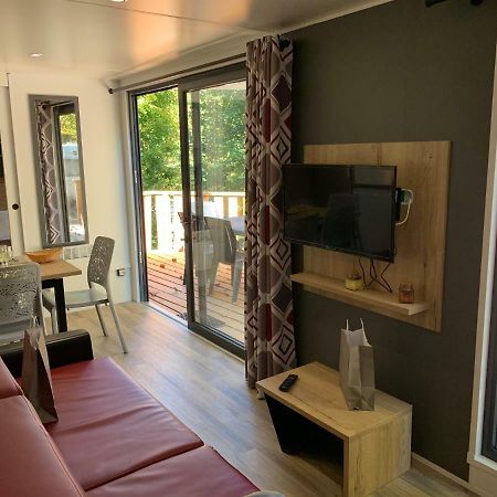 Camping Le Mas Des Sedaries Hotel Villefort  Esterno foto