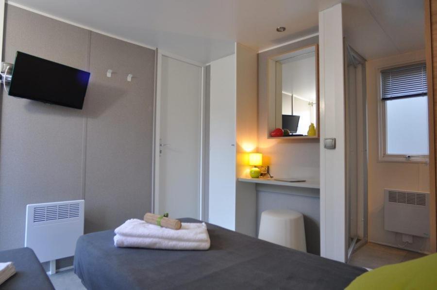 Camping Le Mas Des Sedaries Hotel Villefort  Esterno foto