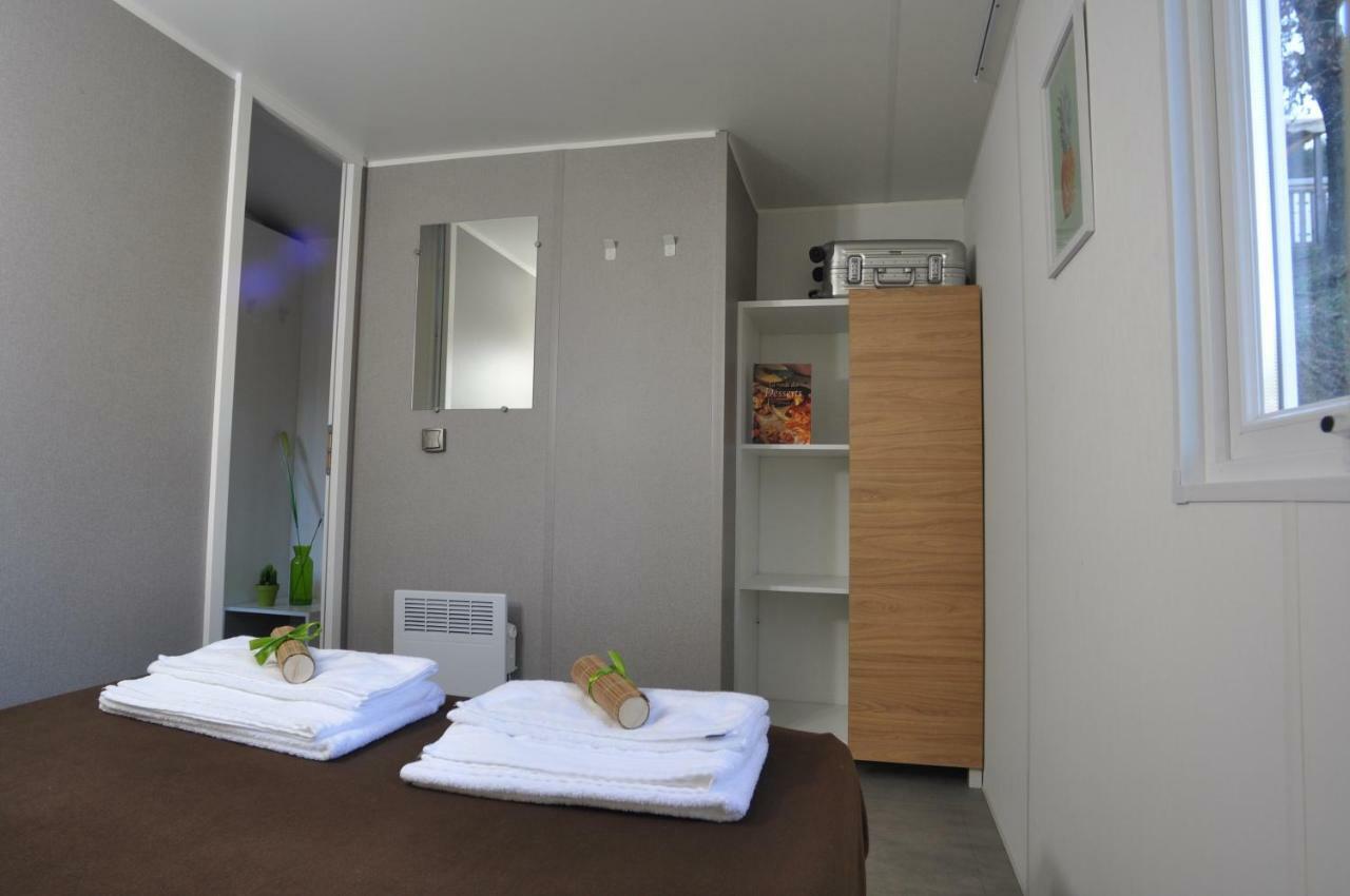 Camping Le Mas Des Sedaries Hotel Villefort  Esterno foto