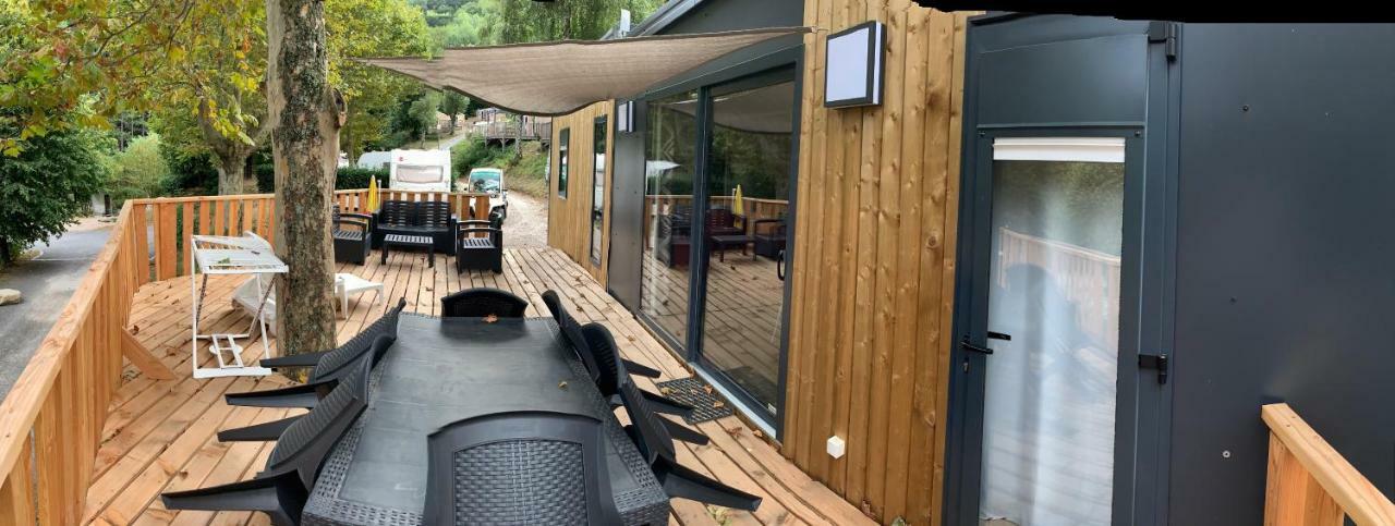 Camping Le Mas Des Sedaries Hotel Villefort  Esterno foto
